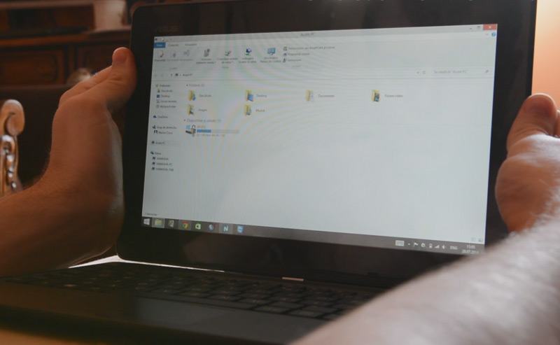 poza tableta asus transformer