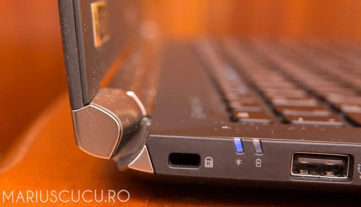 lateral keylock