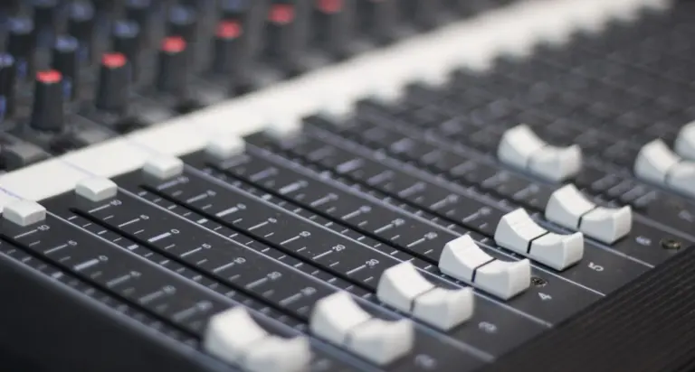 cai mixer audio