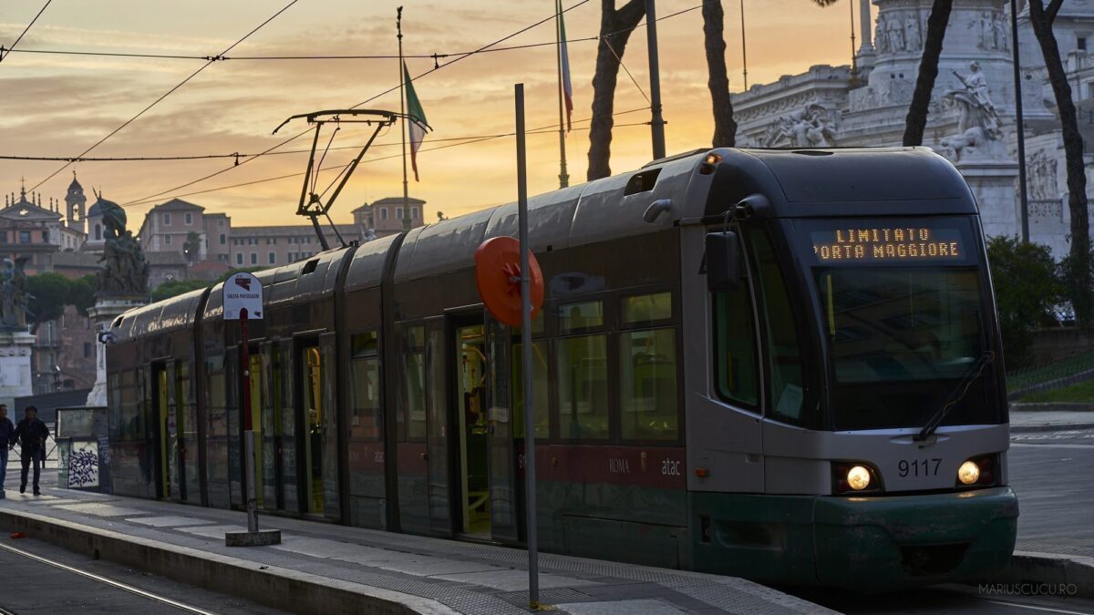 tramvai transport în comun în Roma