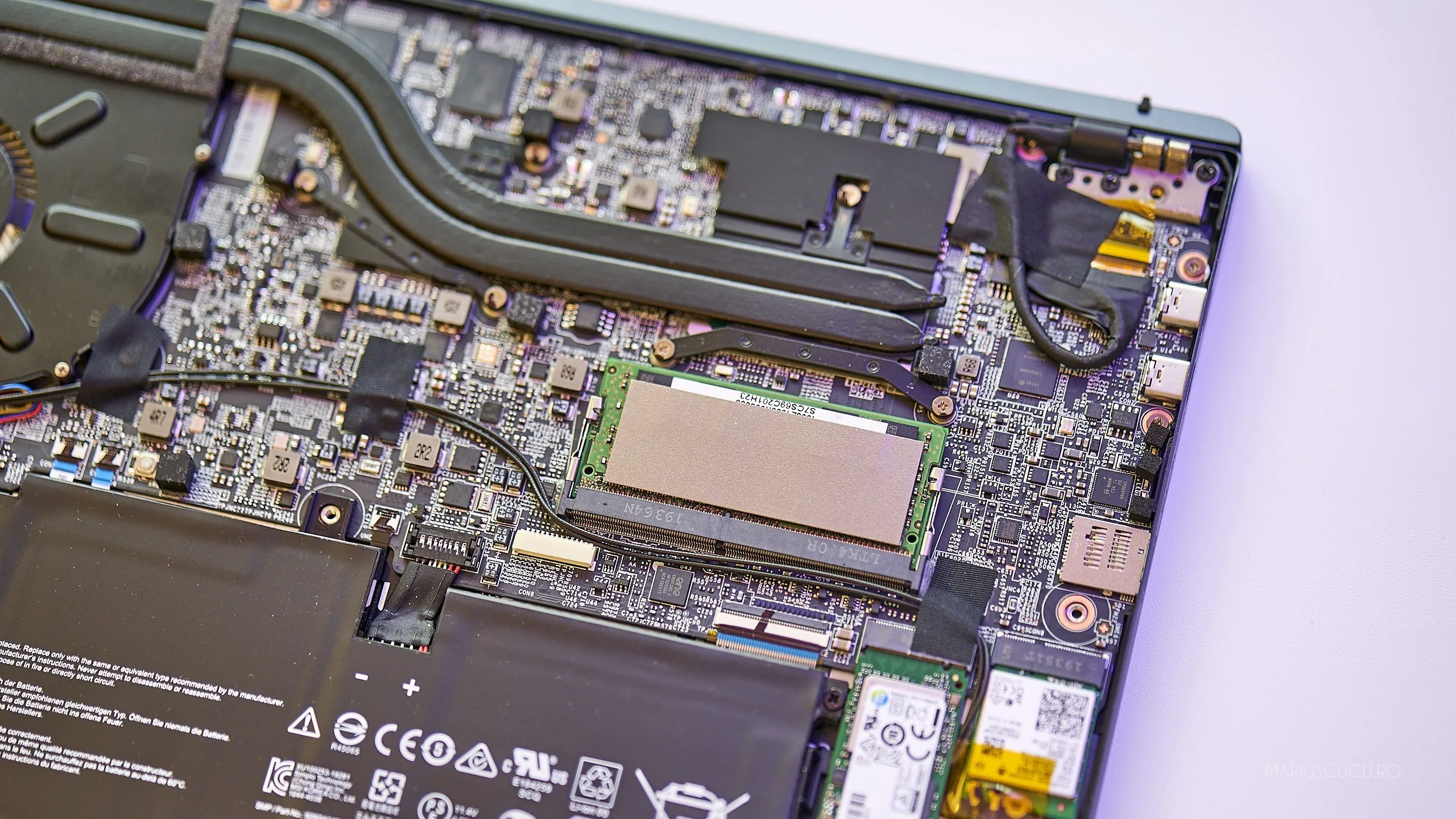 msi prestige interior 3