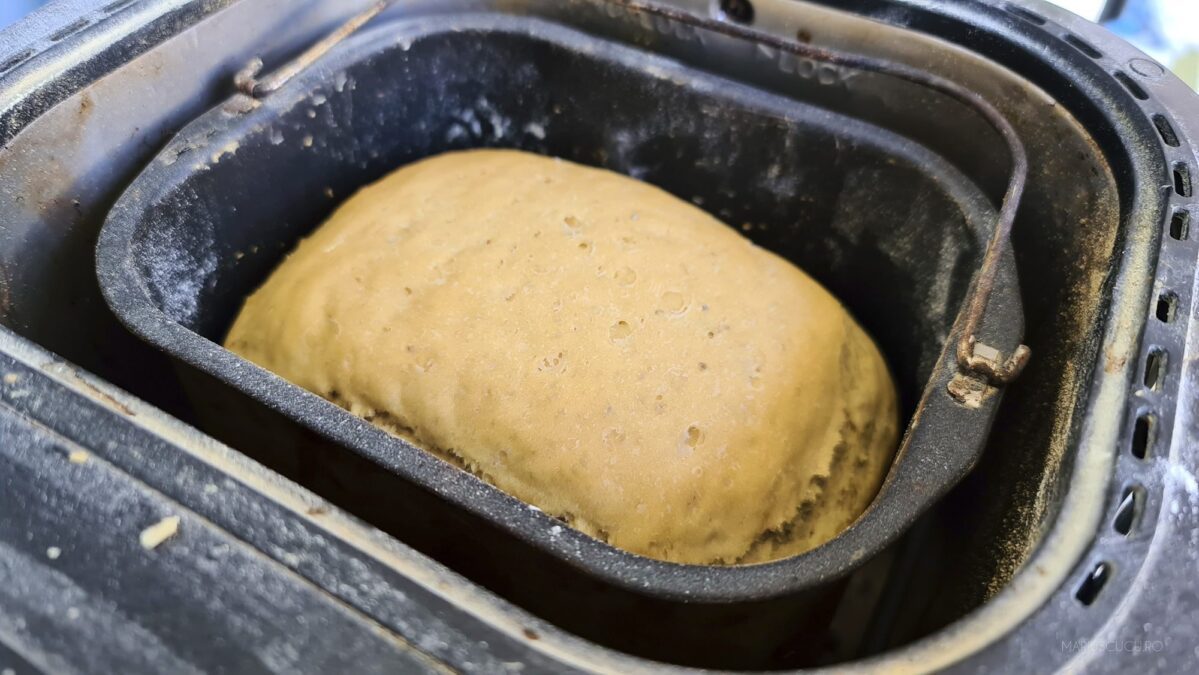 mașină de făcut pâine