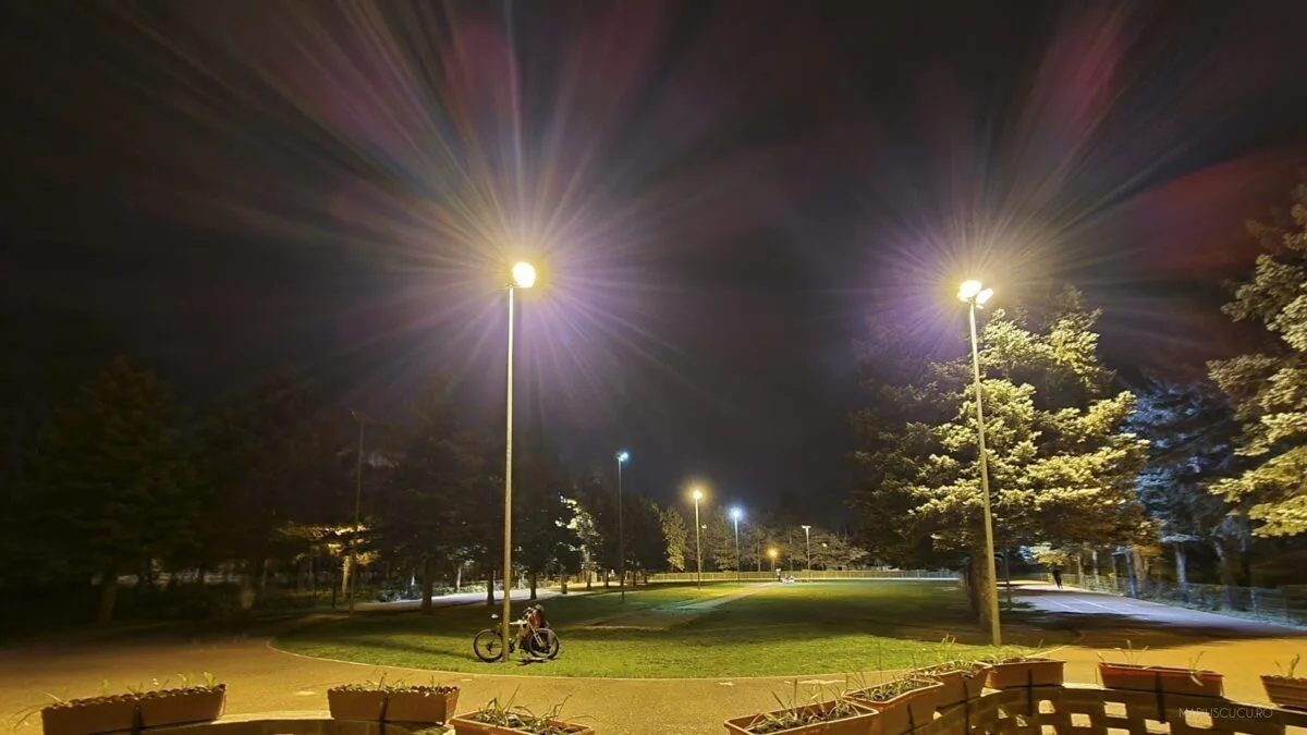 s21 ultra noapte parc