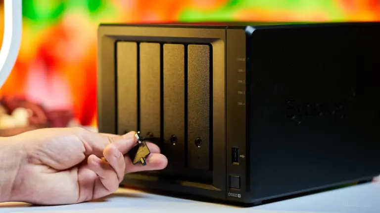 cheie synology