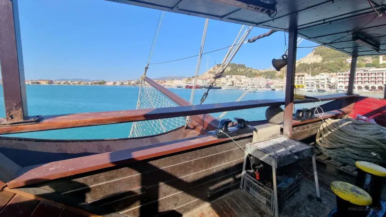poza ambarcatiune grecia