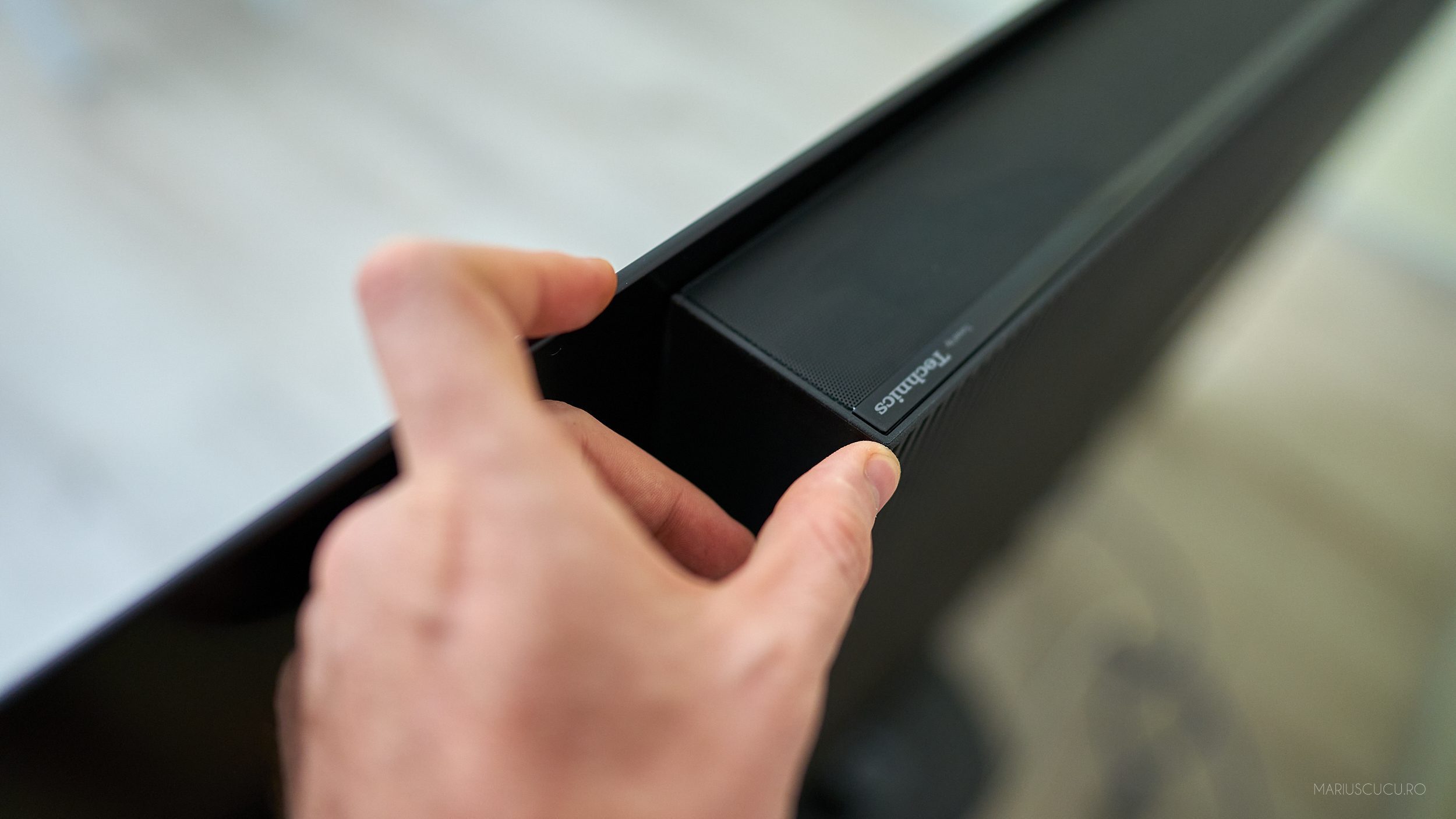 grosime tv panasonic soundbar