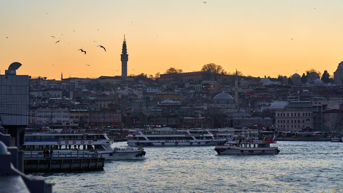 barci port istanbul