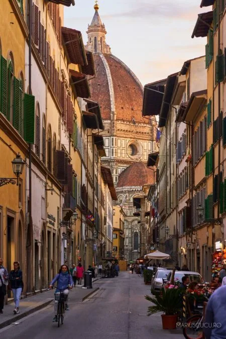 florenta duomo turisti