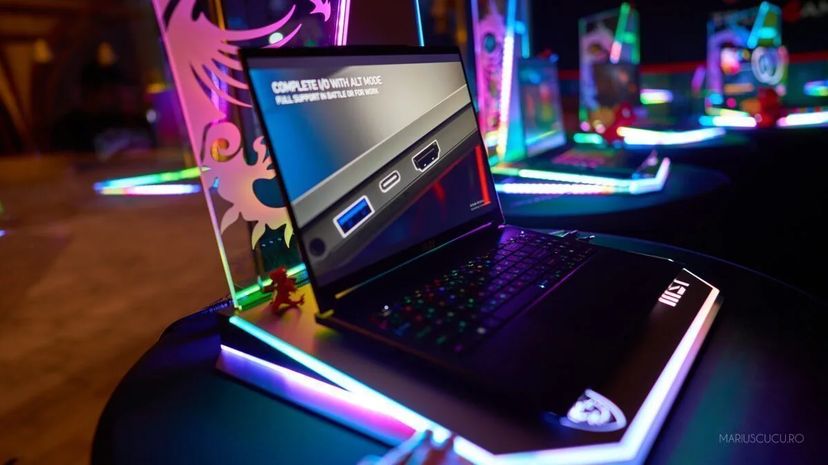 laptop msi lateral