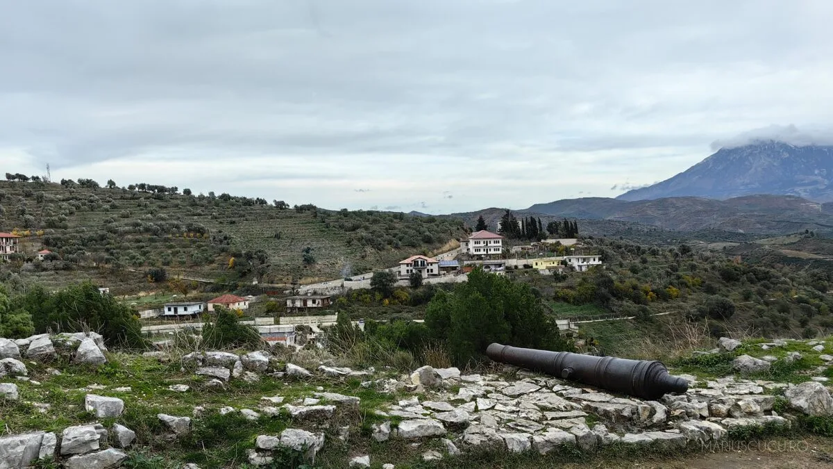 tun cetate