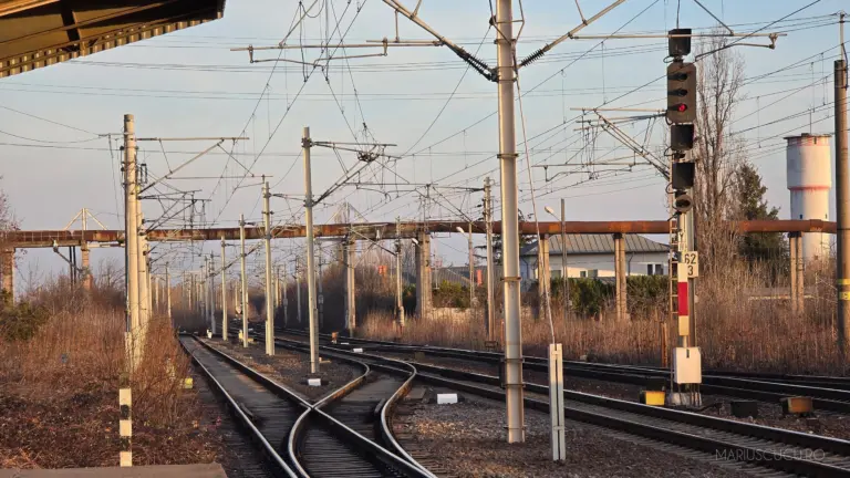 tren s24 ultra linii