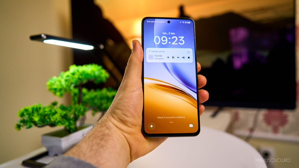 fata telefon realme 14 t