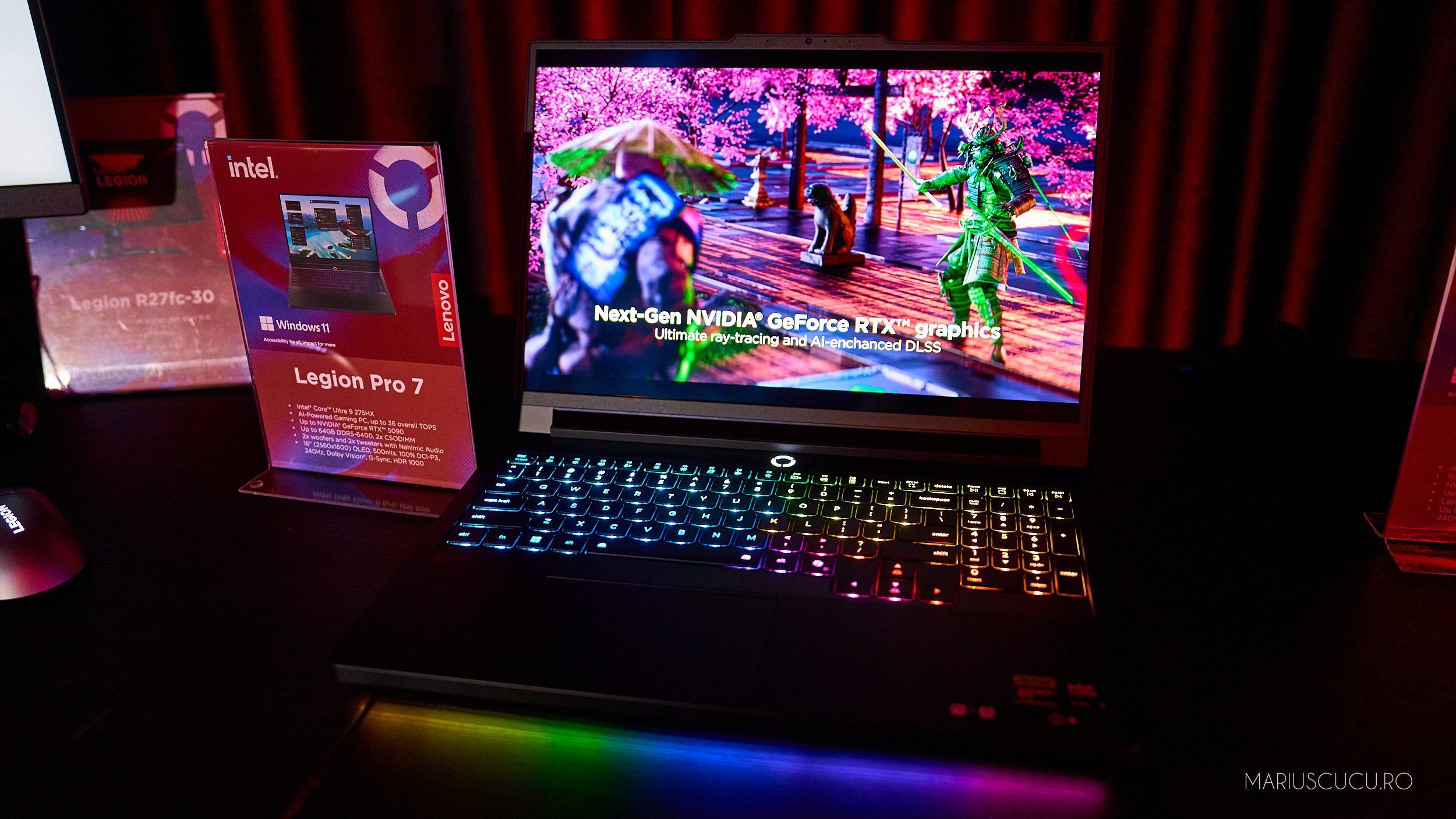 lansare lenovo laptop (3)