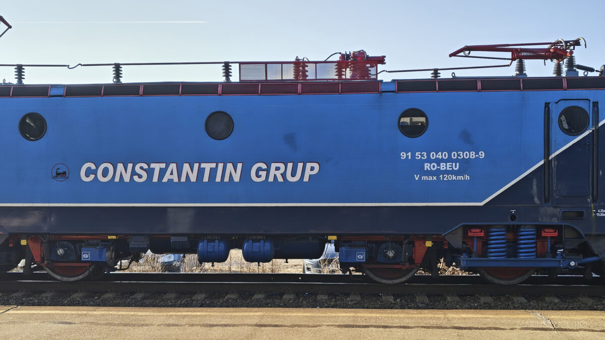 poza motorola edge 70 tren