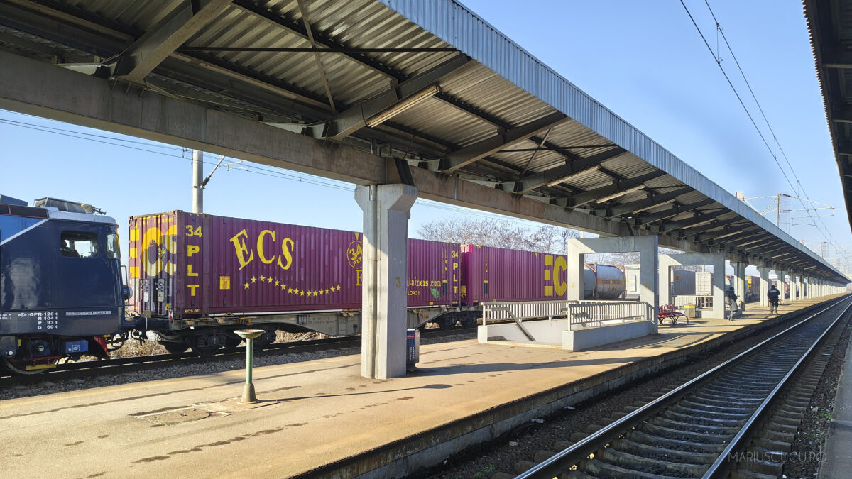 vagoane poza motorola edge 70