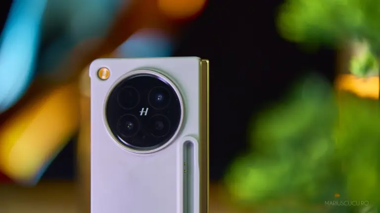 OPPO Find N6 foto
