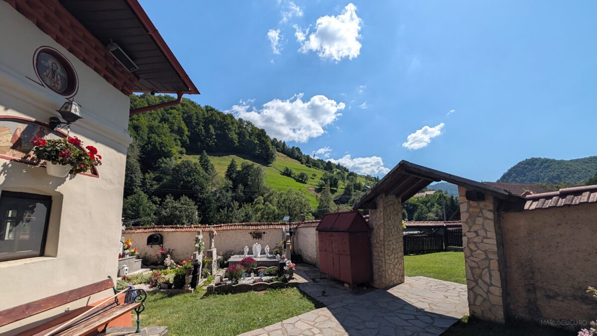 biserica pixel 11 pro